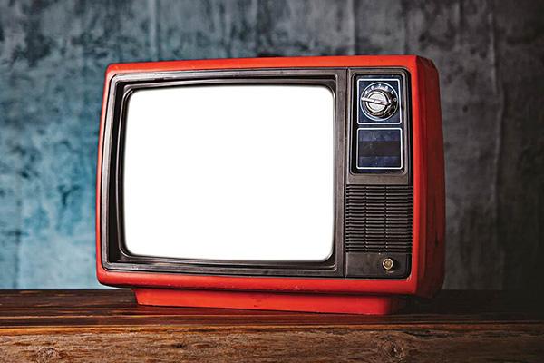 مراحل عجیب خرید تلویزیون در دهه ۶۰